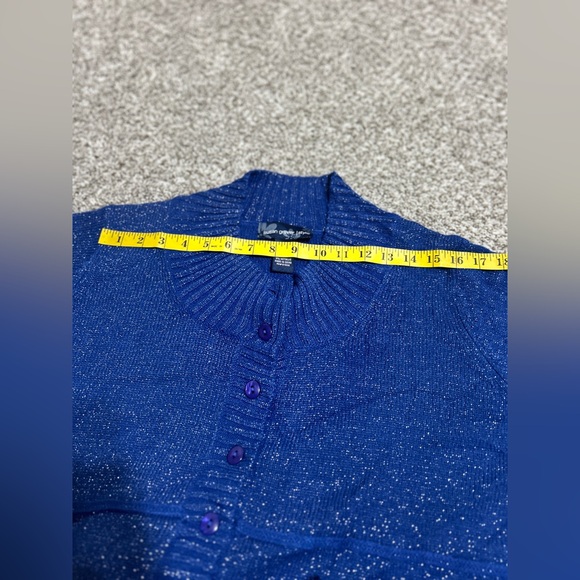 Susan Graver Style Sweater Metallic Blue Button Frond Size 1X - Picture 7 of 10